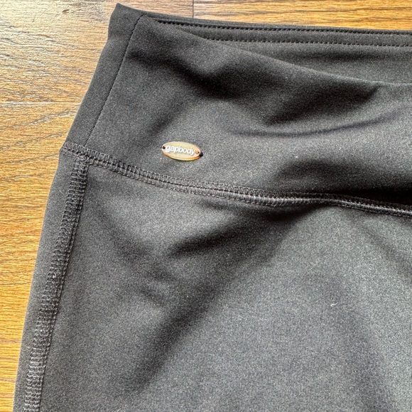 Gap GapBody Black Flared Leg Yoga Pants, Medium - Picture 3 of 4